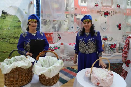 Каз өмәсе – Мөслим бизәге