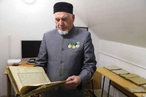 Белемемне башкаларга өләшәм (фоторепортаж)