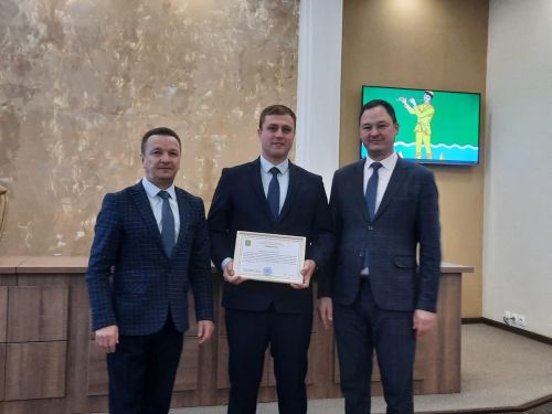 Хезмәтләрен хөрмәтләп