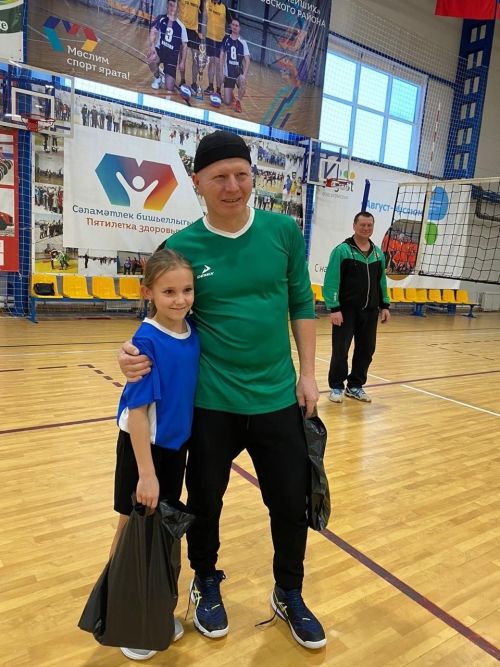 Спорт мәктәбендә «Кыш бабай» кубогына ярыш үткәрелде