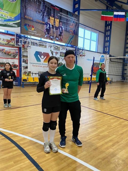 Спорт мәктәбендә «Кыш бабай» кубогына ярыш үткәрелде