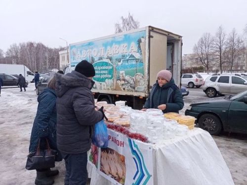 Яңа ел алды ярминкәсе узды (фоторепортаж)