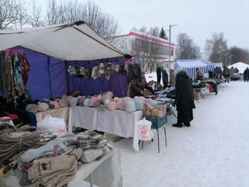 Мөслимдә ярминкә үтте (фоторепортаж)