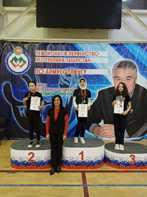 Кул көрәше чемпионнары