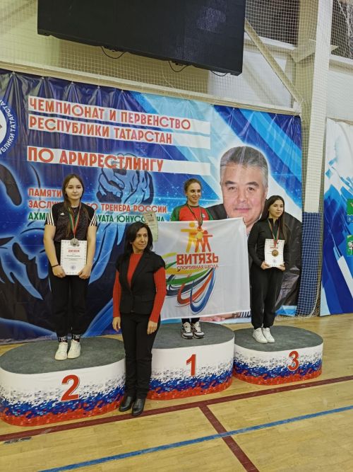 Кул көрәше чемпионнары