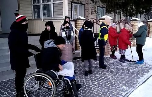 Волонтерлар белән берлектә - саф һавада