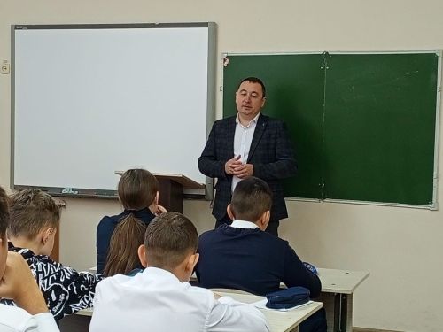 Һөнәри юнәлеш бирү максатыннан очрашу