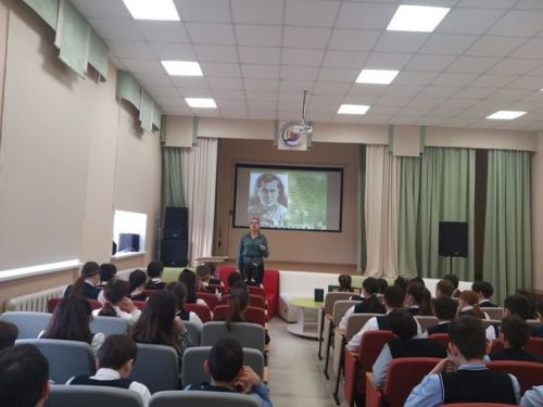“Гомерем минем моңлы бер җыр иде...»