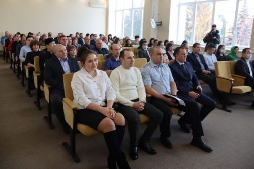 Эшлекле дүшәмбе