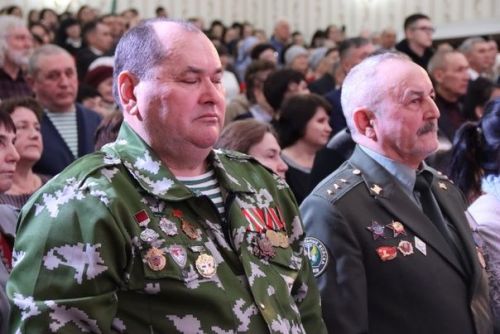 Ватанны саклаучылар көненә багышланган бәйрәм концерты(Фоторепортаж)