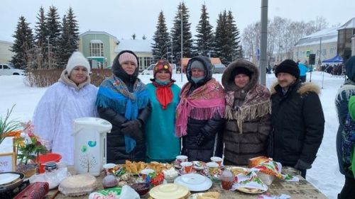 Кышны озату бәйрәме бара (Фоторепортаж)