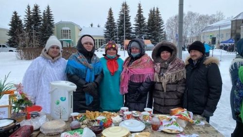 Кышны озату бәйрәме бара (Фоторепортаж)