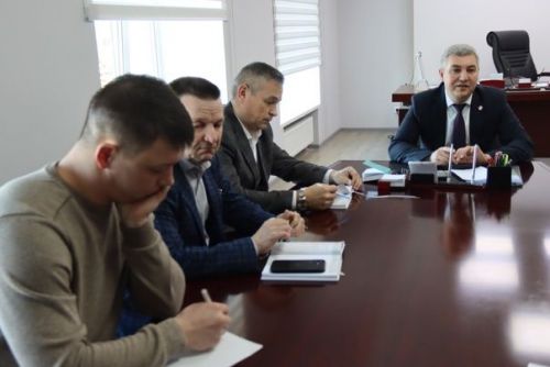 Район башлыгы шәхси сораулар буенча кабул итә