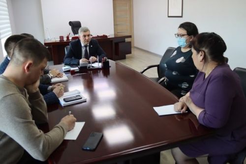 Район башлыгы шәхси сораулар буенча кабул итә