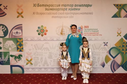 Мөслим моңы үзгә (Фоторепортаж)