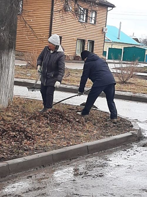 Район хастаханәсе коллективы бүген өмәгә чыкты