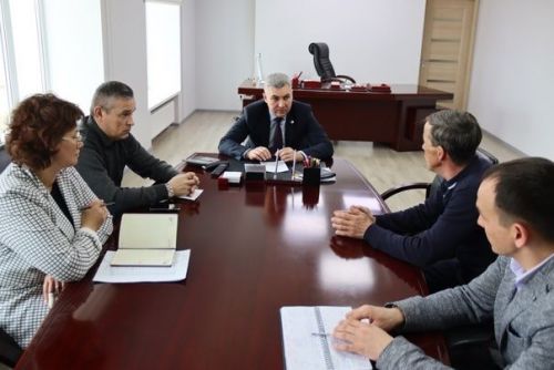 Район башлыгы гражданнарны кабул итә