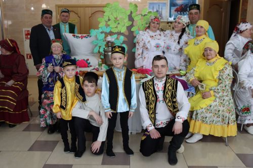 Без тарихта эзлебез