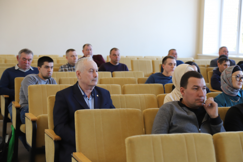 Хуҗалыклар язгы чәчүгә әзерләнә