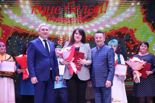 Сәнгать осталары бәйрәме (+фоторепортаж)
