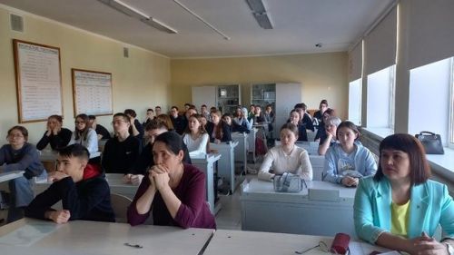 11 сыйныф укучылары өчен семинар
