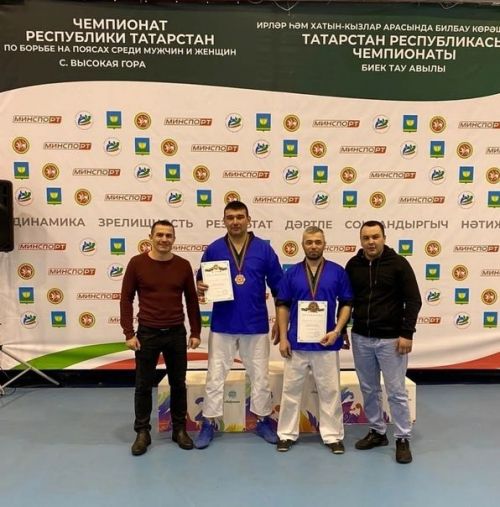 Республика чемпионаты призерлары