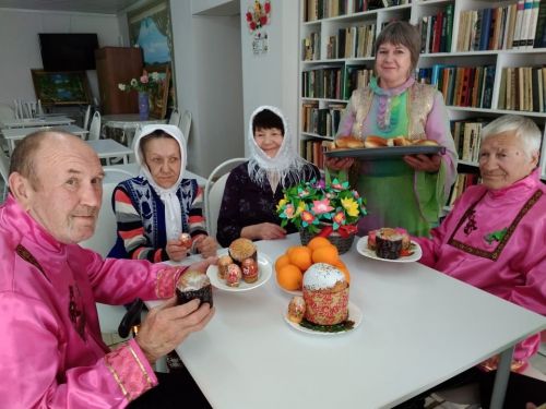 Картлар һәм инвалидлар йортында Пасха бәйрәме