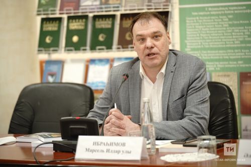 Фоат Галимуллин: Гаяз Исхакый мәкаләләренең рус теленә тәрҗемә ителүе бик әһәмиятле