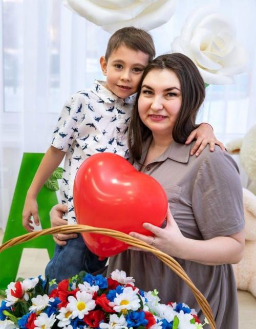 Гүзәллеккә гашыйк Айназ