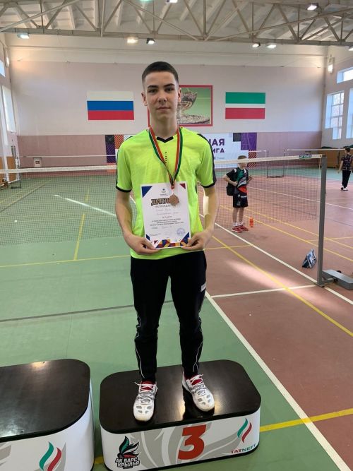 Бадминтончылар сайлап алу ярышларда