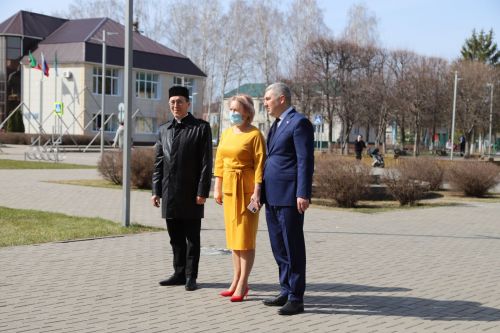 Тарихта без эзлебез
