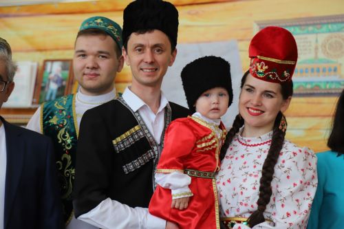 Тарихта без эзлебез