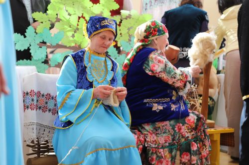 Тарихта без эзлебез
