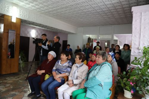 Геройга элмә такта куелды