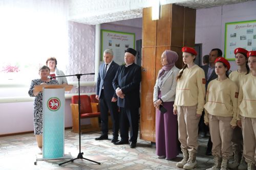 Геройга элмә такта куелды