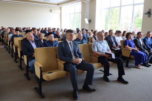 Эшлекле дүшәмбе