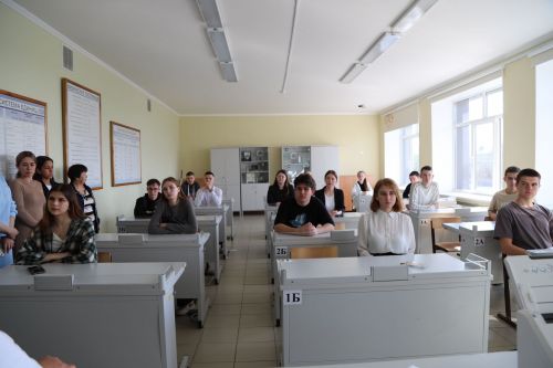 Мөслим лицеенда «Ачык ишекләр» көне