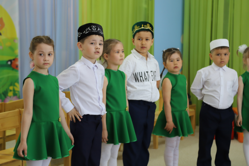 Балалар бакчада нишли? (+фоторепортаж)