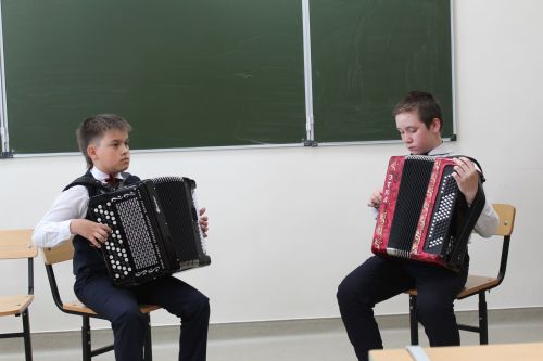 Әти-әниләр өчен концерт