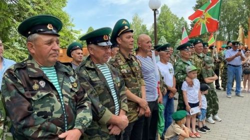 Чик сакчылары көне (+фоторепортаж)