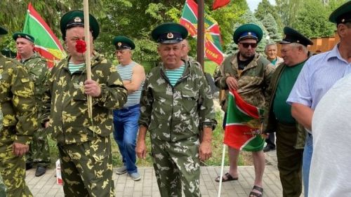 Чик сакчылары көне (+фоторепортаж)
