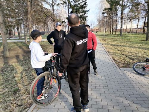 «Форпост» яшьләр үзәге белгечләре дежур торалар