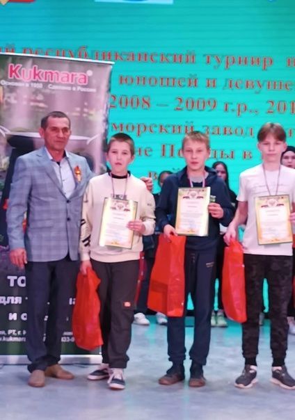 Мөслим районы җыелма командасы — өченче