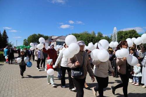 Мөслим урамнарыннан демонстрациядә катнашучылар узды(+фоторепортаж)
