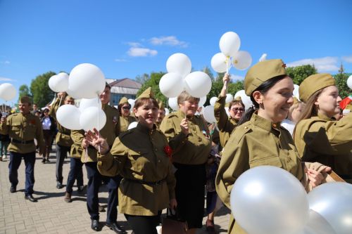 Мөслим урамнарыннан демонстрациядә катнашучылар узды(+фоторепортаж)
