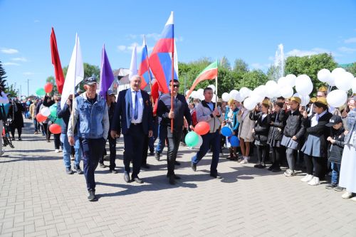 Мөслим урамнарыннан демонстрациядә катнашучылар узды(+фоторепортаж)