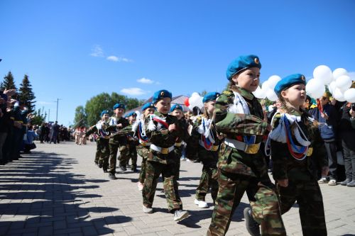 Яшь армиячеләр парады (+фоторепортаж)