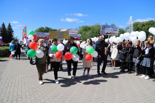 Мөслим урамнарыннан демонстрациядә катнашучылар узды(+фоторепортаж)