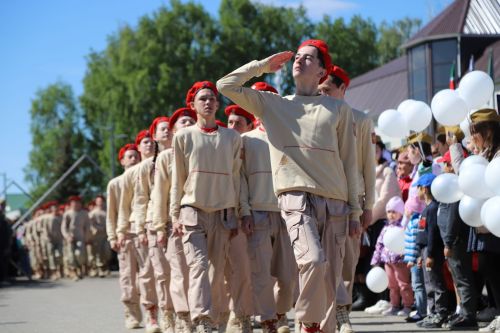 Яшь армиячеләр парады (+фоторепортаж)