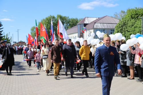 Мөслим урамнарыннан демонстрациядә катнашучылар узды(+фоторепортаж)